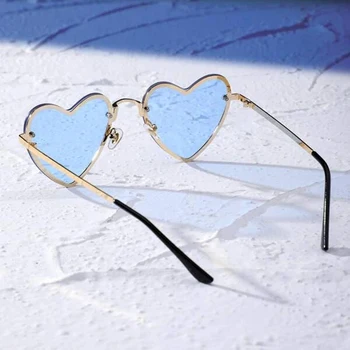 LANDSEEN Srce Oblika Dekorativni sončna Očala Ice Blue Unisex ženska sončna Očala Edinstven Modni Očala Dodatki