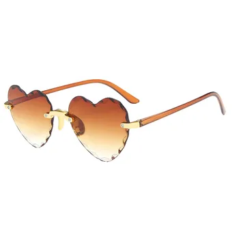 2021 Nove unisex očala modni trend ljubezen sončna očala pregleden candy barve casual obliki srca rimless sončna očala